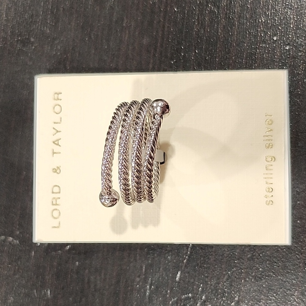 Sterling silver ring NWT